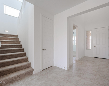 14812 W Smoketree Drive - Photo Thumbnail 8
