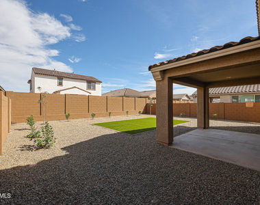 14812 W Smoketree Drive - Photo Thumbnail 23
