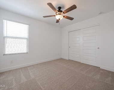 14812 W Smoketree Drive - Photo Thumbnail 17