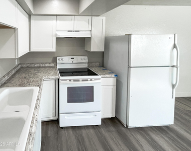 1421 E Fillmore Street - Photo Thumbnail 1