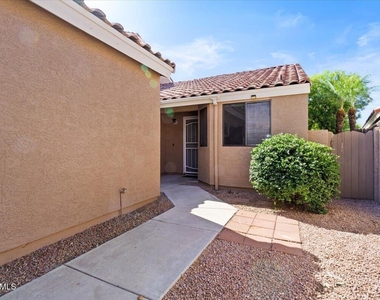 3510 E Hampton Avenue - Photo Thumbnail 2