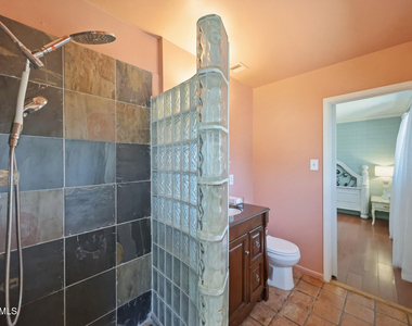 2302 W Berridge Lane - Photo Thumbnail 22