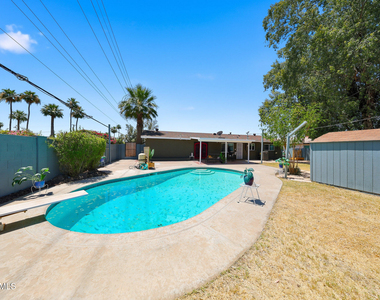 2302 W Berridge Lane - Photo Thumbnail 28