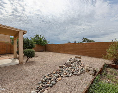 3039 W Los Gatos Drive - Photo Thumbnail 3