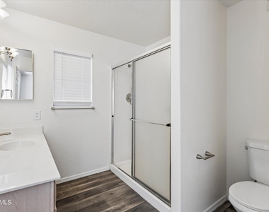 4231 E Alder Avenue - Photo Thumbnail 19