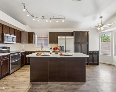 4231 E Alder Avenue - Photo Thumbnail 1