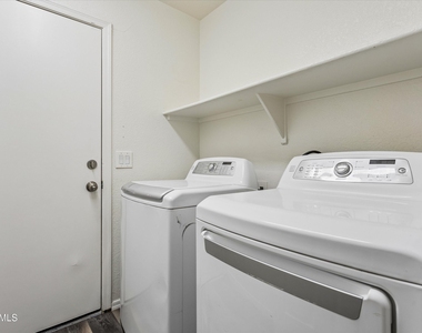 4231 E Alder Avenue - Photo Thumbnail 27