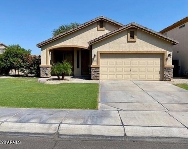 938 W Azalea Place - Photo Thumbnail 1