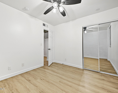 7325 E Belleview Street - Photo Thumbnail 15
