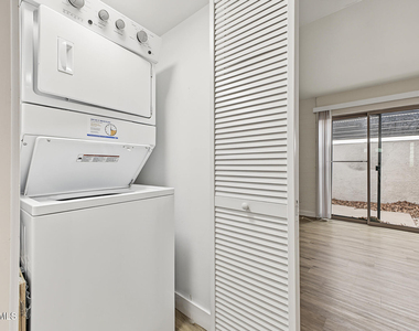 7325 E Belleview Street - Photo Thumbnail 23
