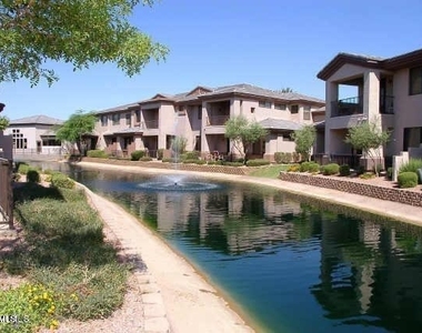 705 W Queen Creek Road - Photo Thumbnail 12