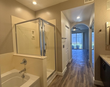 705 W Queen Creek Road - Photo Thumbnail 7