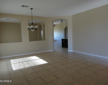 1350 E Indigo Drive - Photo Thumbnail 8