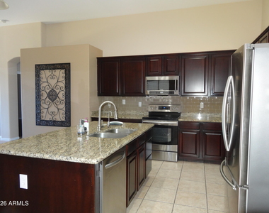 1350 E Indigo Drive - Photo Thumbnail 12