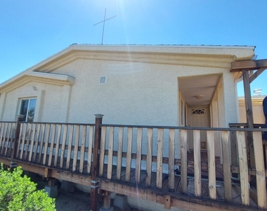 43828 N 12th Street - Photo Thumbnail 19