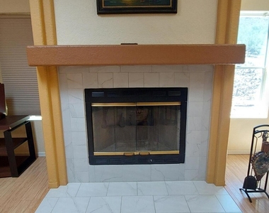 43828 N 12th Street - Photo Thumbnail 15