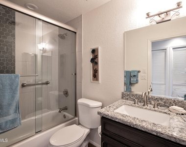 6142 N 29th Street - Photo Thumbnail 11