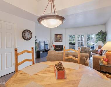 6142 N 29th Street - Photo Thumbnail 3