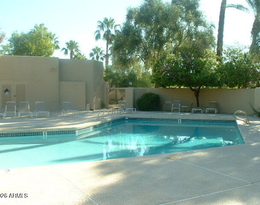 6142 N 29th Street - Photo Thumbnail 20