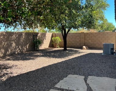 12732 W Glenrosa Drive - Photo Thumbnail 3