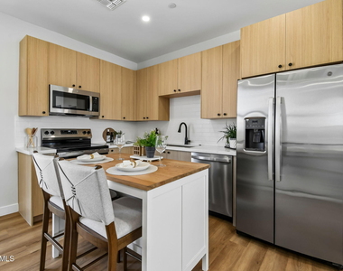 630 N Power Road - Photo Thumbnail 1