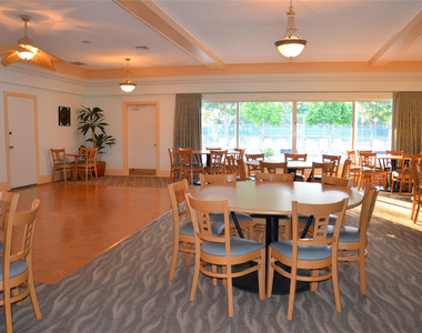 6201 Bay Club Drive - Photo Thumbnail 17