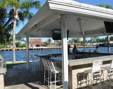 6201 Bay Club Drive - Photo Thumbnail 20
