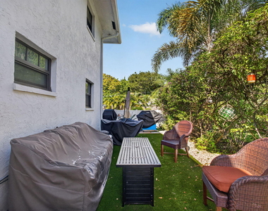 423 49th Street - Photo Thumbnail 38