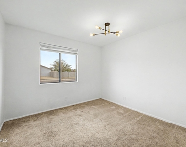 4101 E Calavar Road - Photo Thumbnail 16