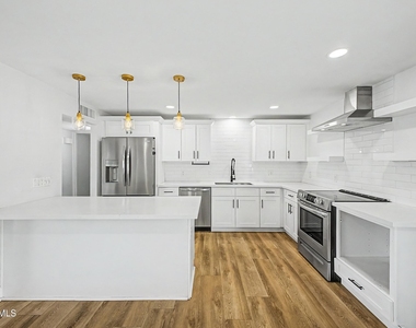 4101 E Calavar Road - Photo Thumbnail 10