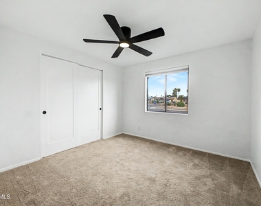 4101 E Calavar Road - Photo Thumbnail 14