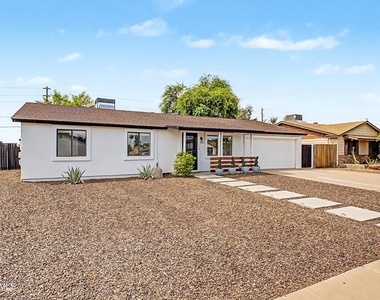 4101 E Calavar Road - Photo Thumbnail 1