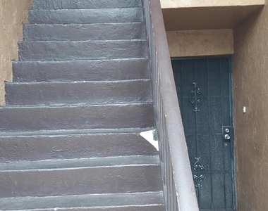 4221 Nw 19th Street Nw - Photo Thumbnail 2