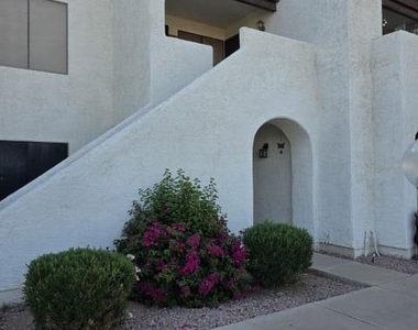 4730 W Northern Avenue - Photo Thumbnail 1