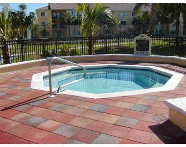 9066 W Atlantic Boulevard W - Photo Thumbnail 7