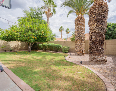 4613 E Desert Cactus Street - Photo Thumbnail 39