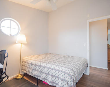4613 E Desert Cactus Street - Photo Thumbnail 29