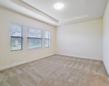 11785 S Waterway Circle - Photo Thumbnail 16