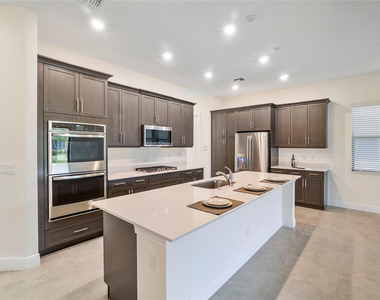 11785 S Waterway Circle - Photo Thumbnail 6