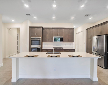 11785 S Waterway Circle - Photo Thumbnail 8