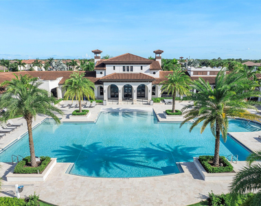 11785 S Waterway Circle - Photo Thumbnail 51