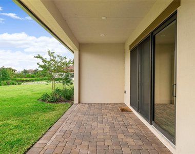 11785 S Waterway Circle - Photo Thumbnail 34