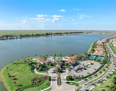 11785 S Waterway Circle - Photo Thumbnail 38