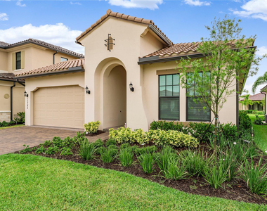 11785 S Waterway Circle - Photo Thumbnail 2