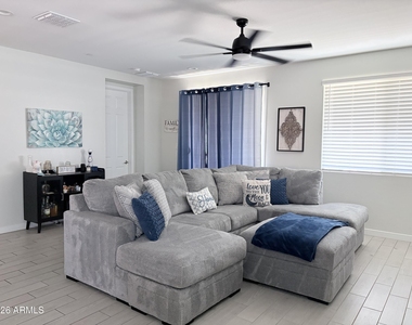 13635 W Phacelia Lane - Photo Thumbnail 2