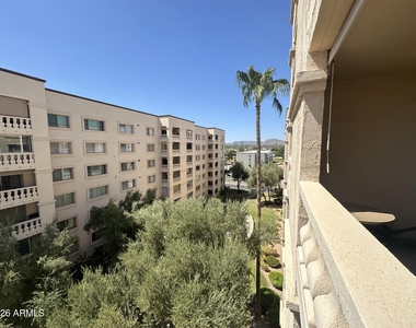 7950 E Camelback Road - Photo Thumbnail 18