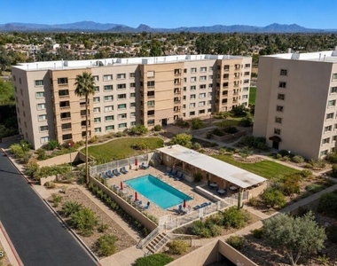 7950 E Camelback Road - Photo Thumbnail 20