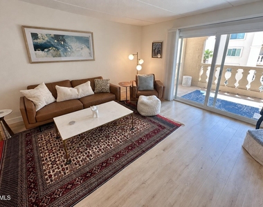 7950 E Camelback Road - Photo Thumbnail 6