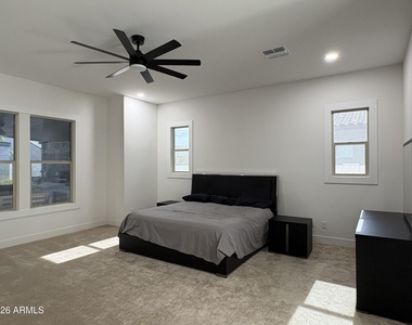 1285 E Mead Drive - Photo Thumbnail 26