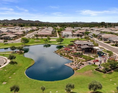 1285 E Mead Drive - Photo Thumbnail 54